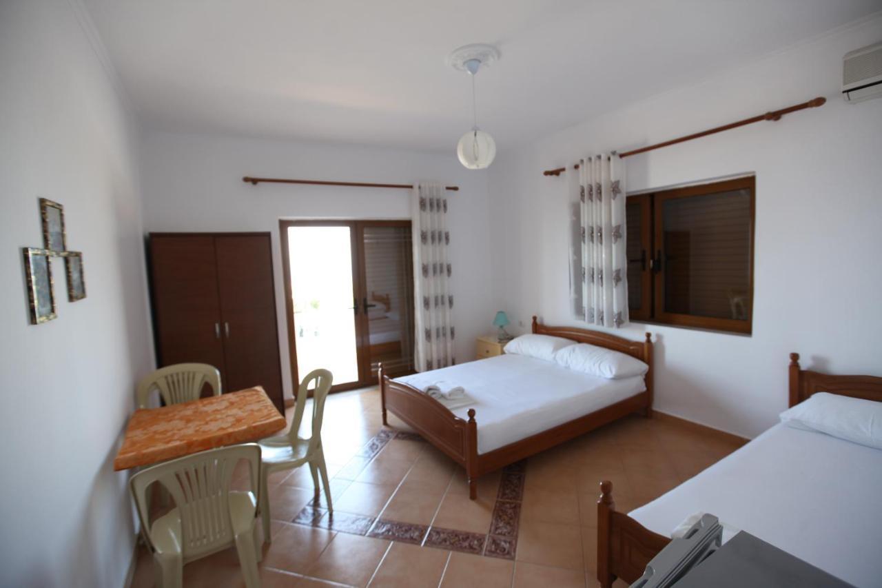 Hotel Lagjini Lukovë Zewnętrze zdjęcie