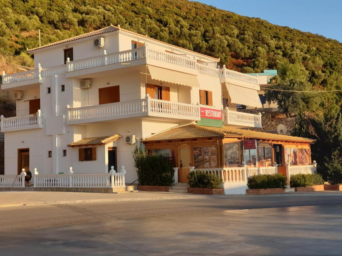 Hotel Lagjini Lukovë Zewnętrze zdjęcie